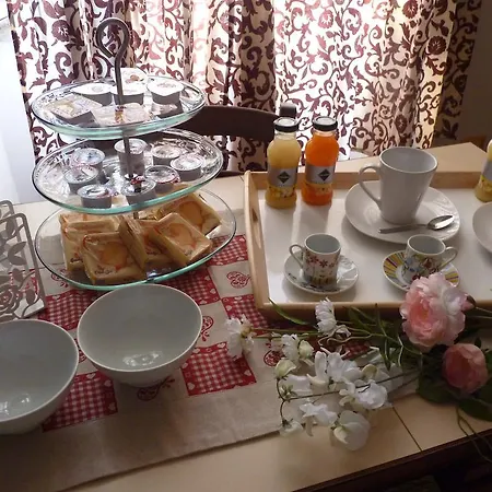 Nocleg ze śniadaniem Casa Di Erminia Neapol