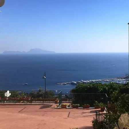 Casa Di Erminia Couette-café Naples